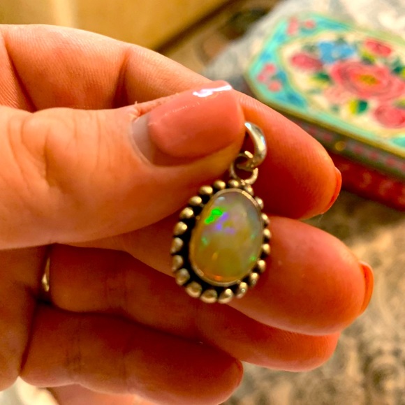 Jewelry - Sterling Silver Genuine Ethiopian Opal Necklace